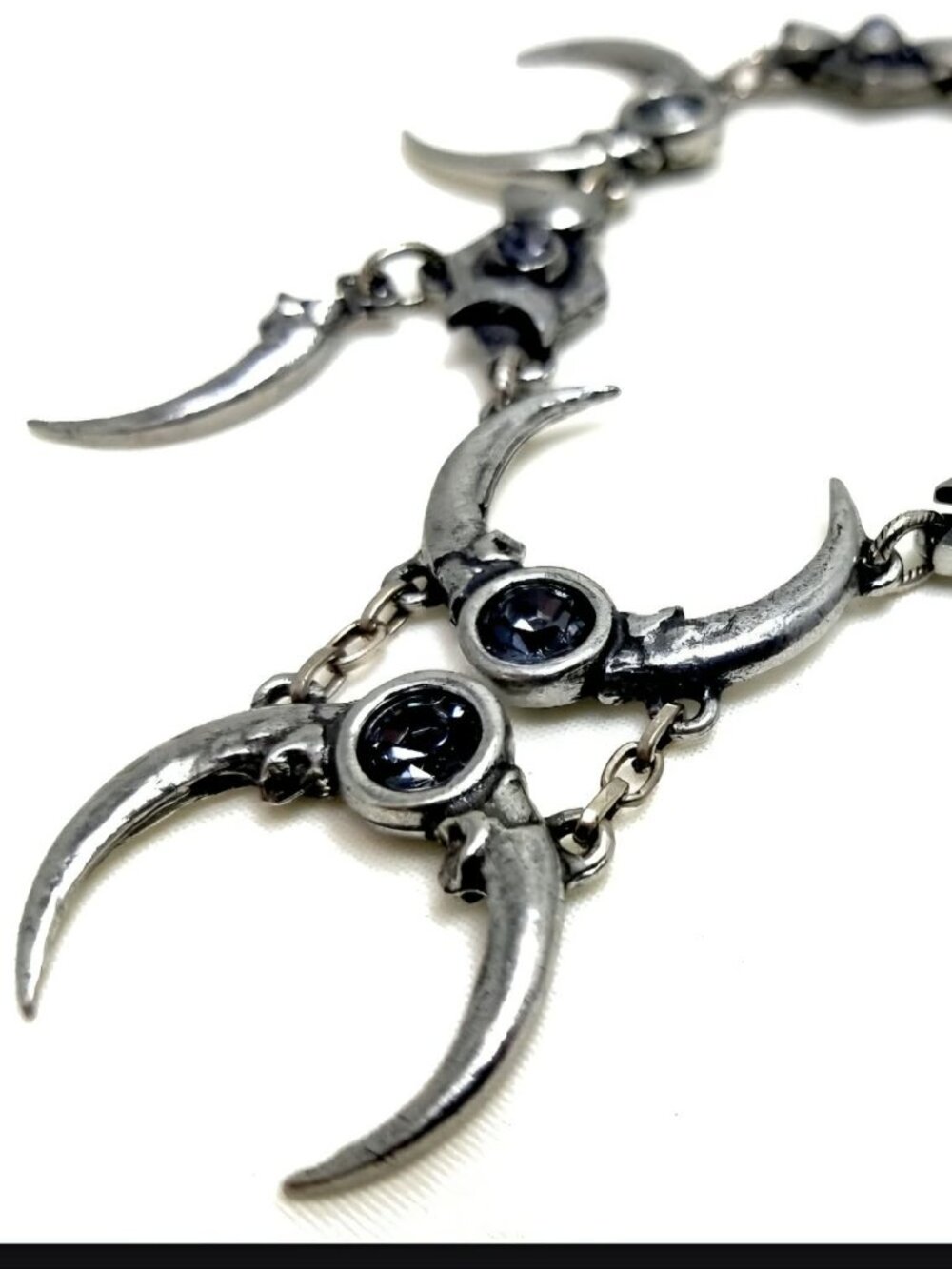 Martha Rotten Necklace - Picture 3 of 5